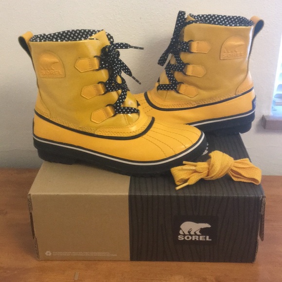 sorel yellow boots